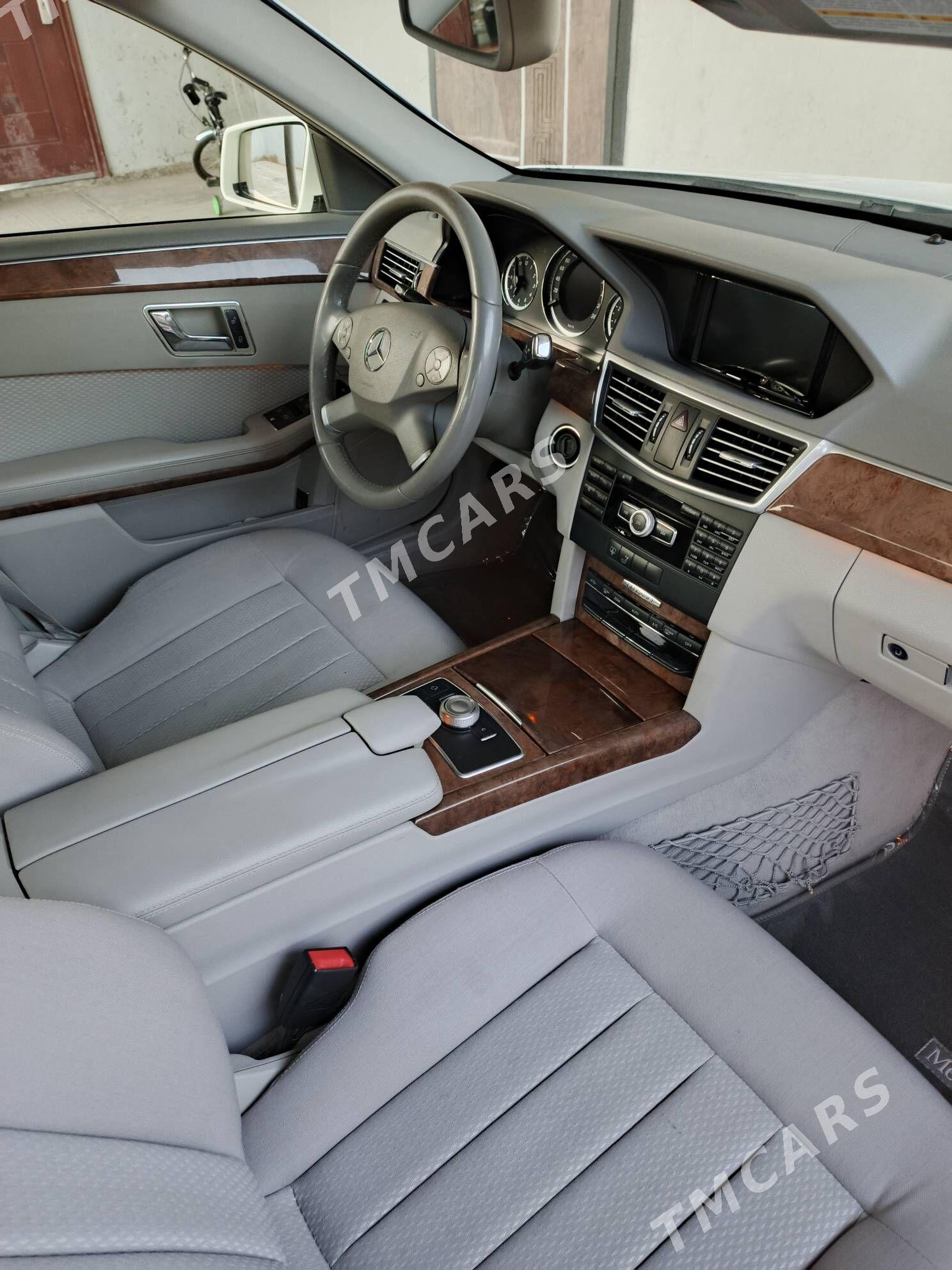 Mercedes-Benz E350 2011 - 280 000 TMT - Aşgabat - img 7
