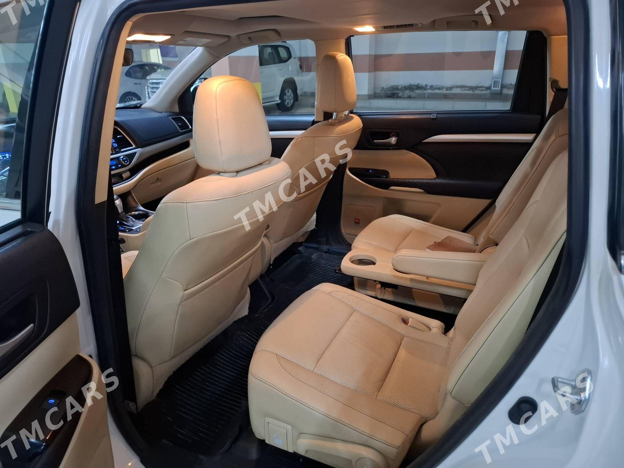 Toyota Highlander 2019 - 418 000 TMT - Ашхабад - img 4