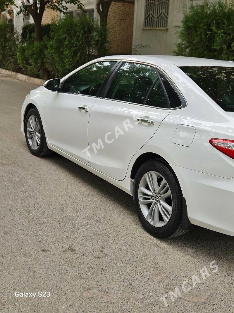 Toyota Camry 2015 - 247 000 TMT - 11 мкр - img 5