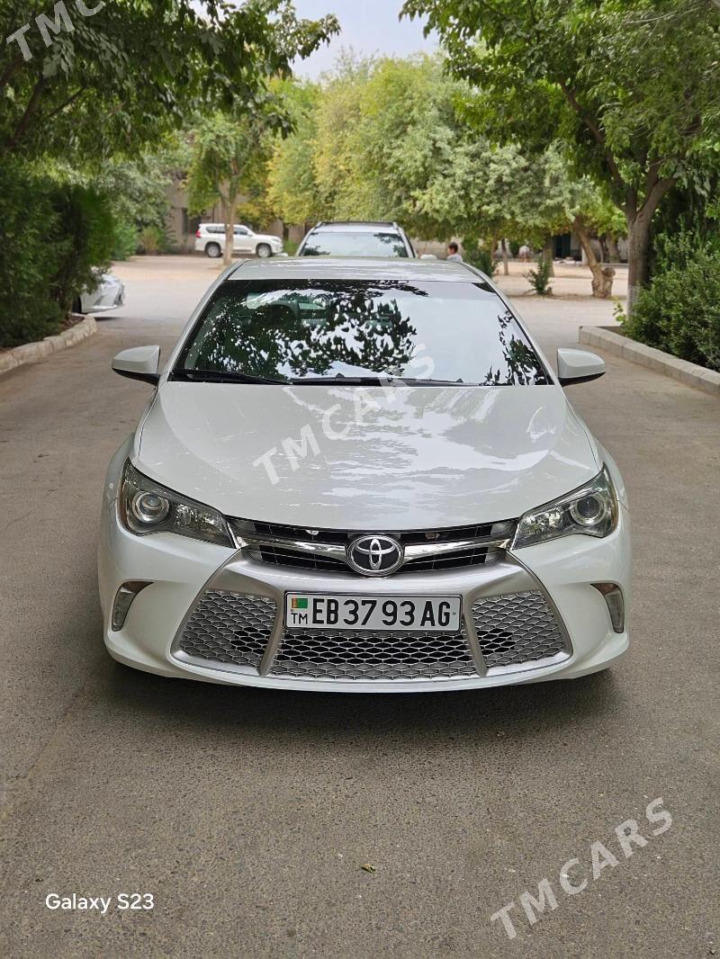 Toyota Camry 2015 - 247 000 TMT - 11 мкр - img 3