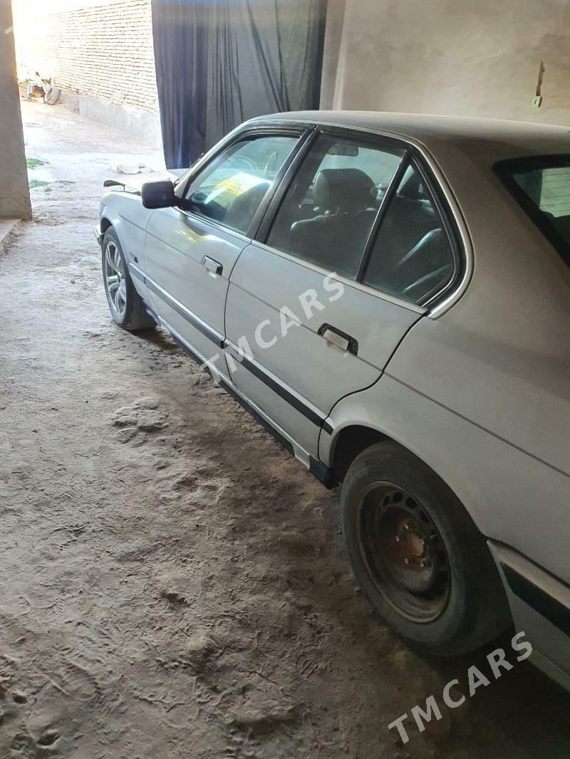 BMW 535 1992 - 30 000 TMT - Акдепе - img 5