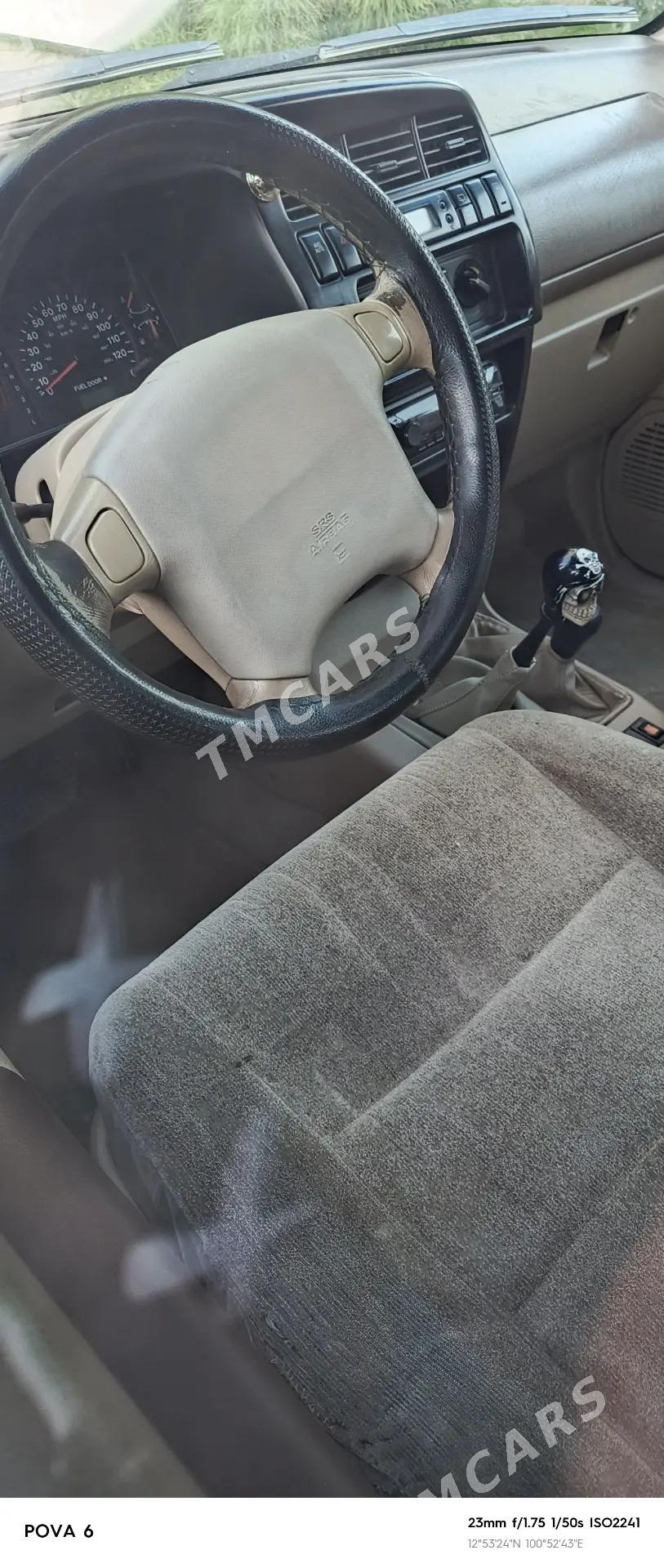 Isuzu Trooper 2002 - 100 000 TMT - Daşoguz - img 2