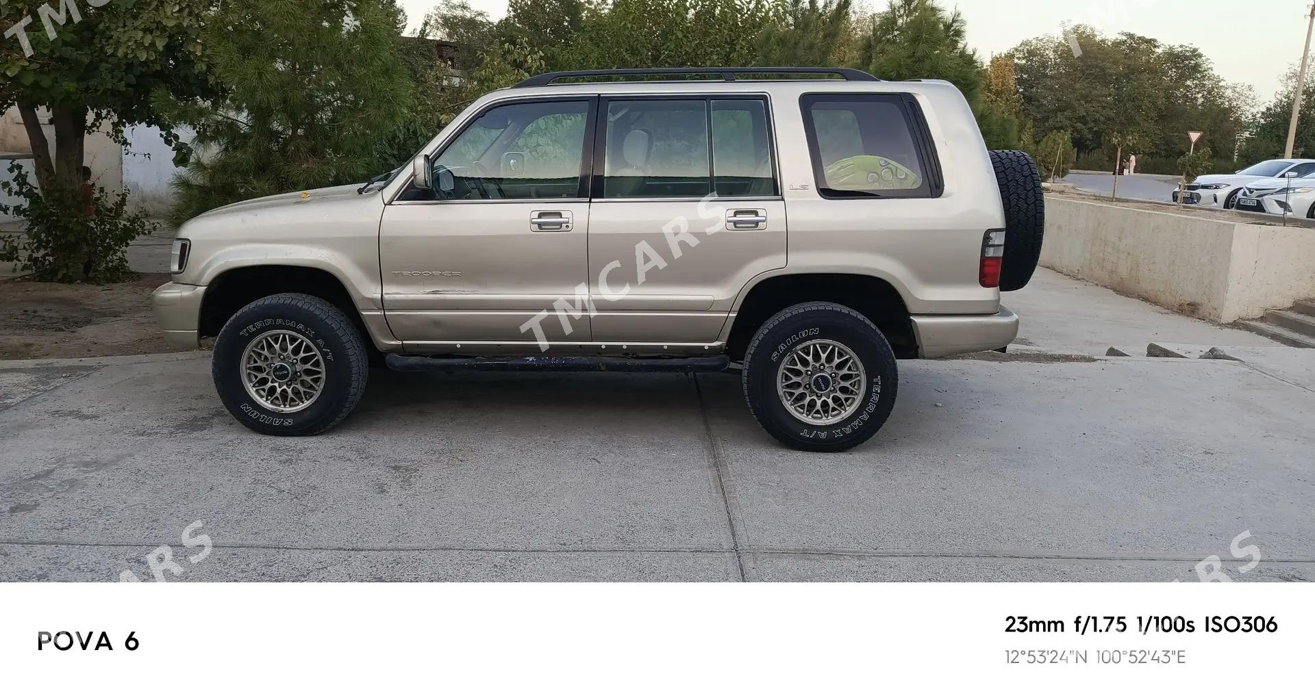 Isuzu Trooper 2002 - 100 000 TMT - Daşoguz - img 3