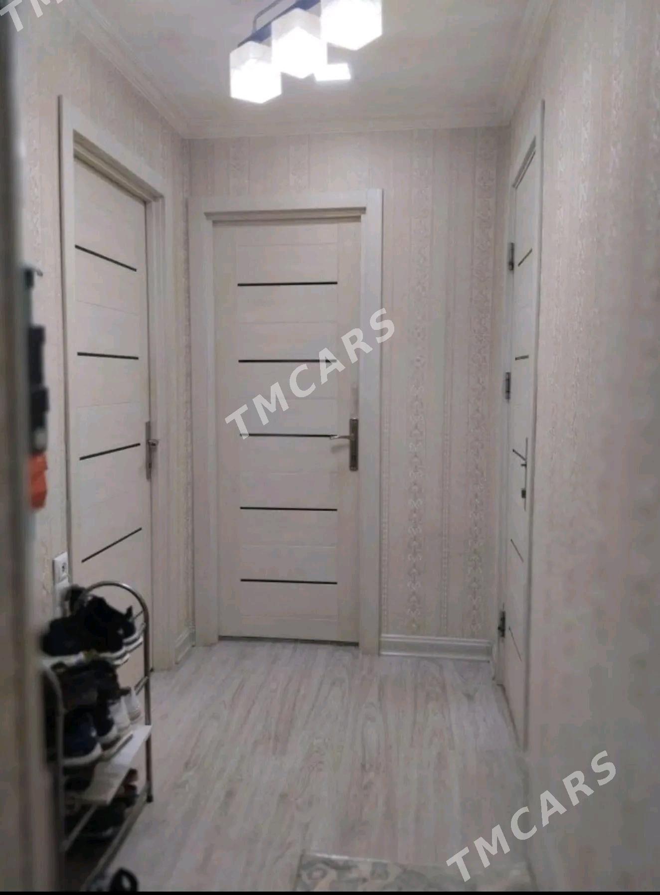 Продается кв в 10 мкр ! - Aşgabat - img 4