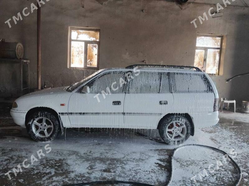 Opel Astra 1993 - 65 000 TMT - Сакар - img 5