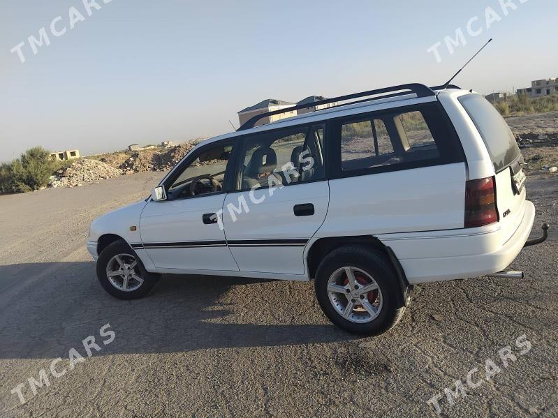 Opel Astra 1993 - 65 000 TMT - Сакар - img 4