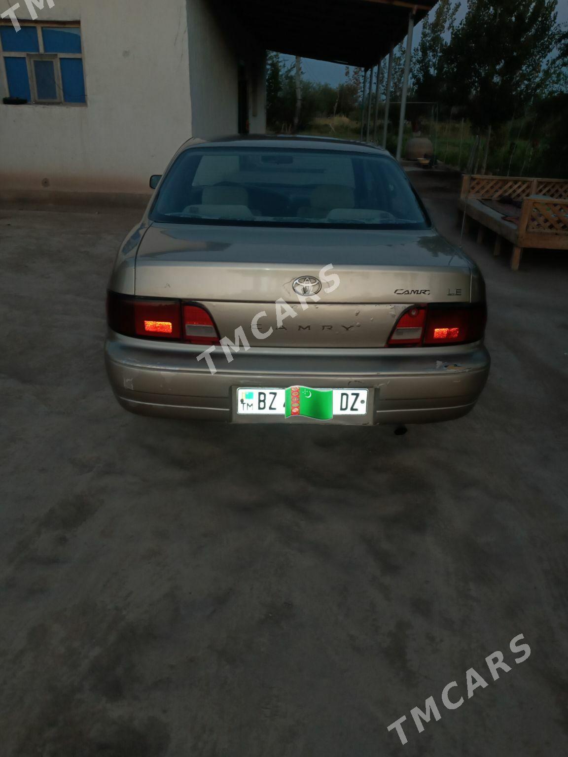 Toyota Camry 1994 - 78 000 TMT - Болдумсаз - img 5