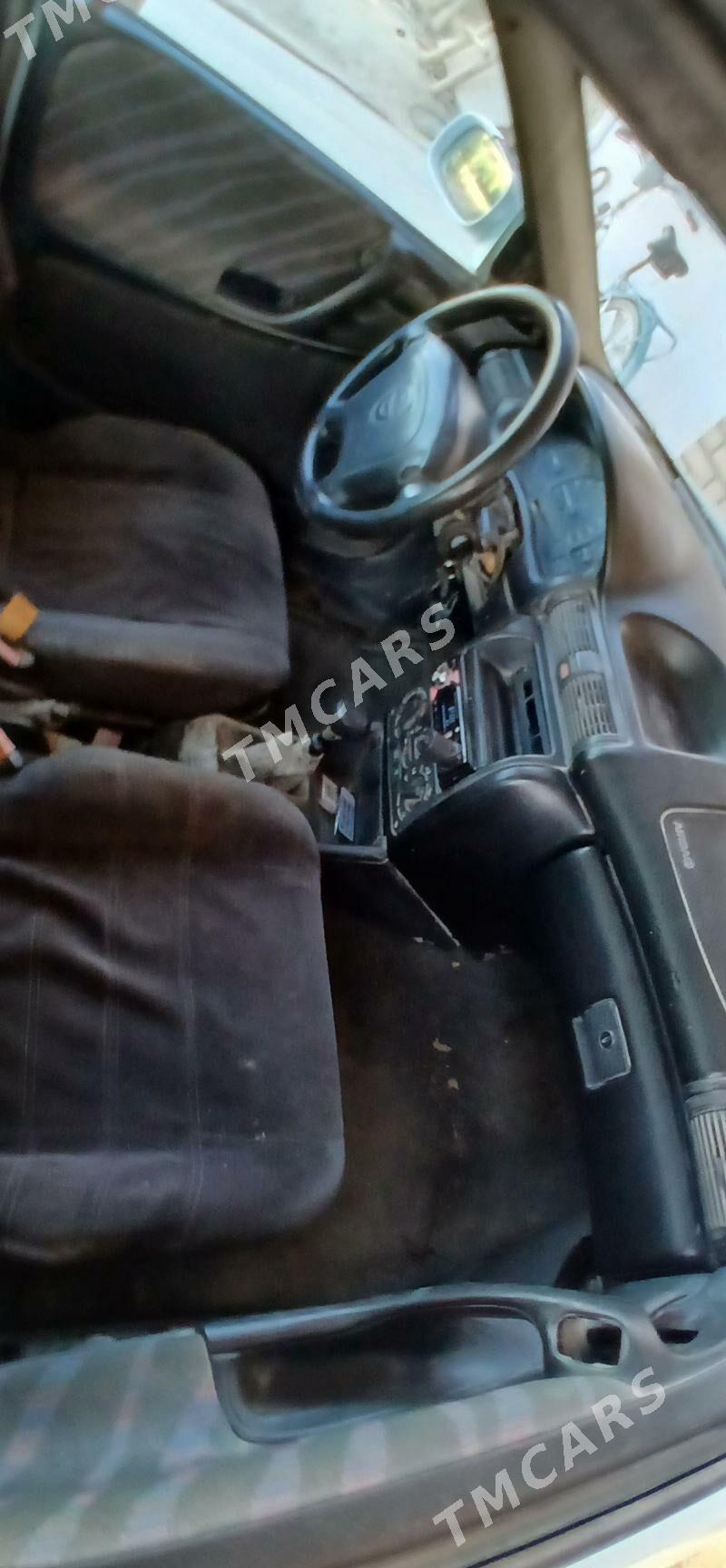 Opel Astra 1995 - 32 000 TMT - Гурбансолтан Едже - img 3