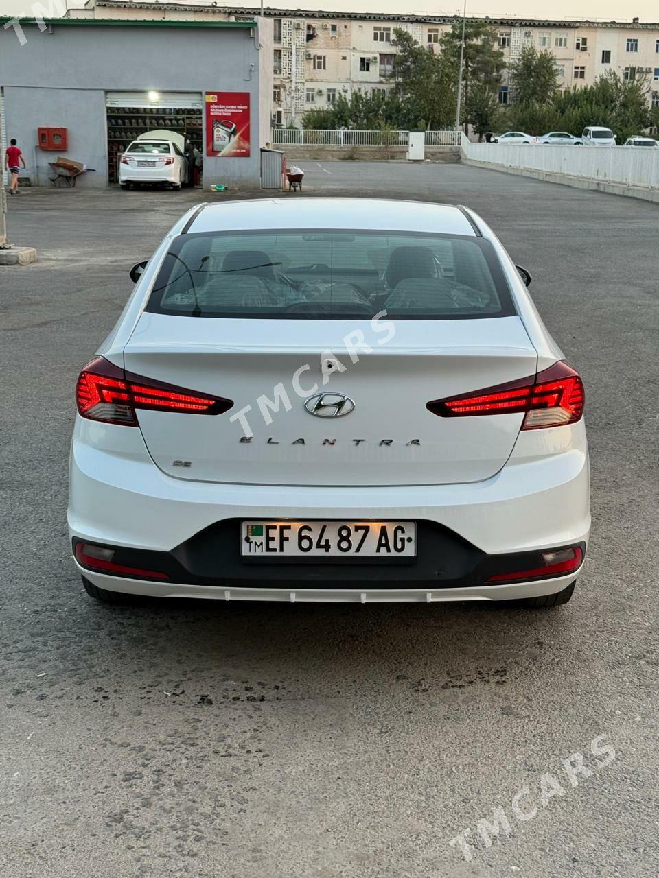Hyundai Elantra 2020 - 254 000 TMT - Ашхабад - img 10