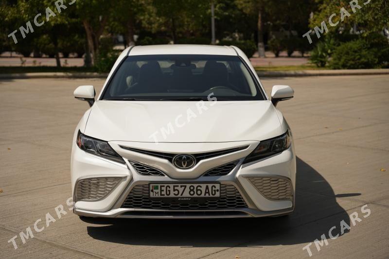 Toyota Camry 2022 - 329 000 TMT - Ашхабад - img 2