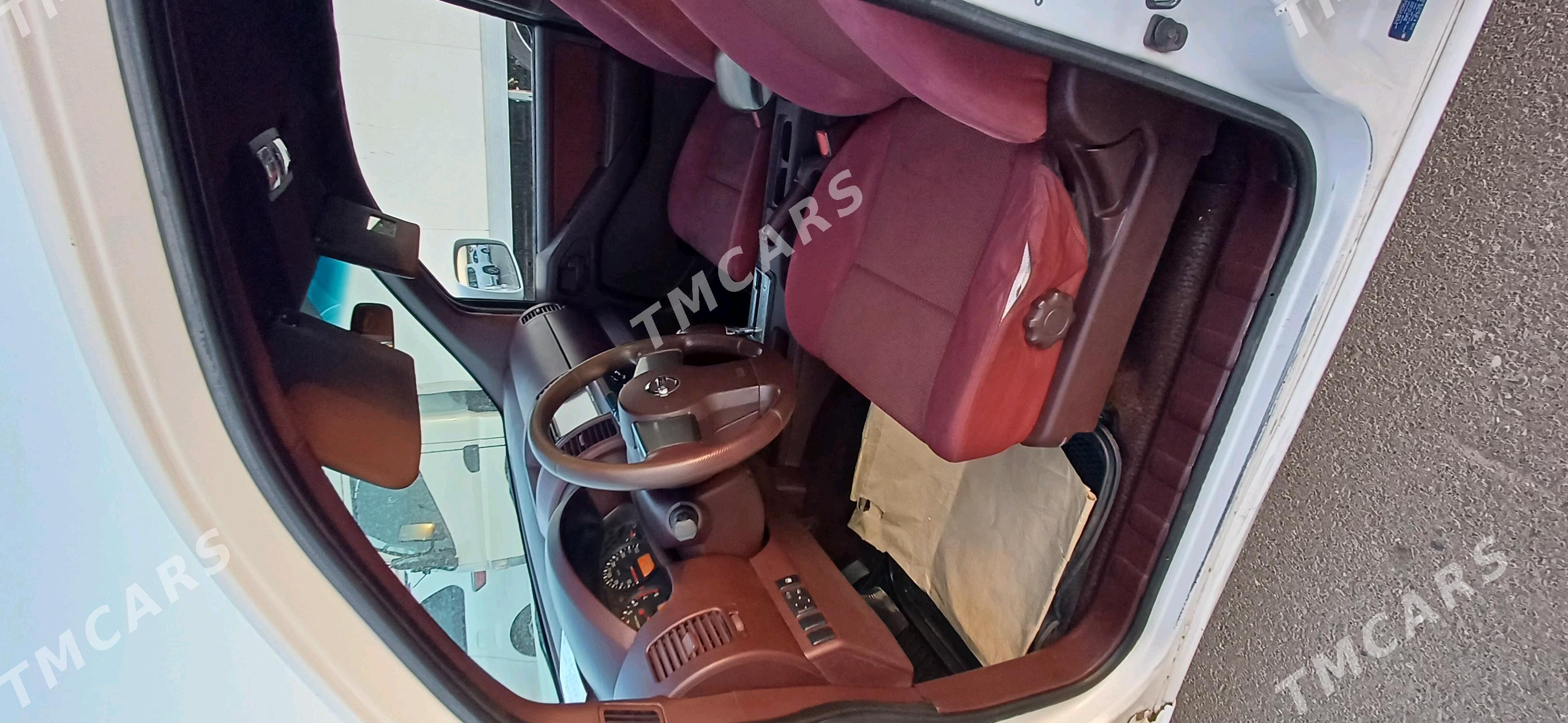Nissan Navara 2010 - 150 000 TMT - 30 мкр - img 7