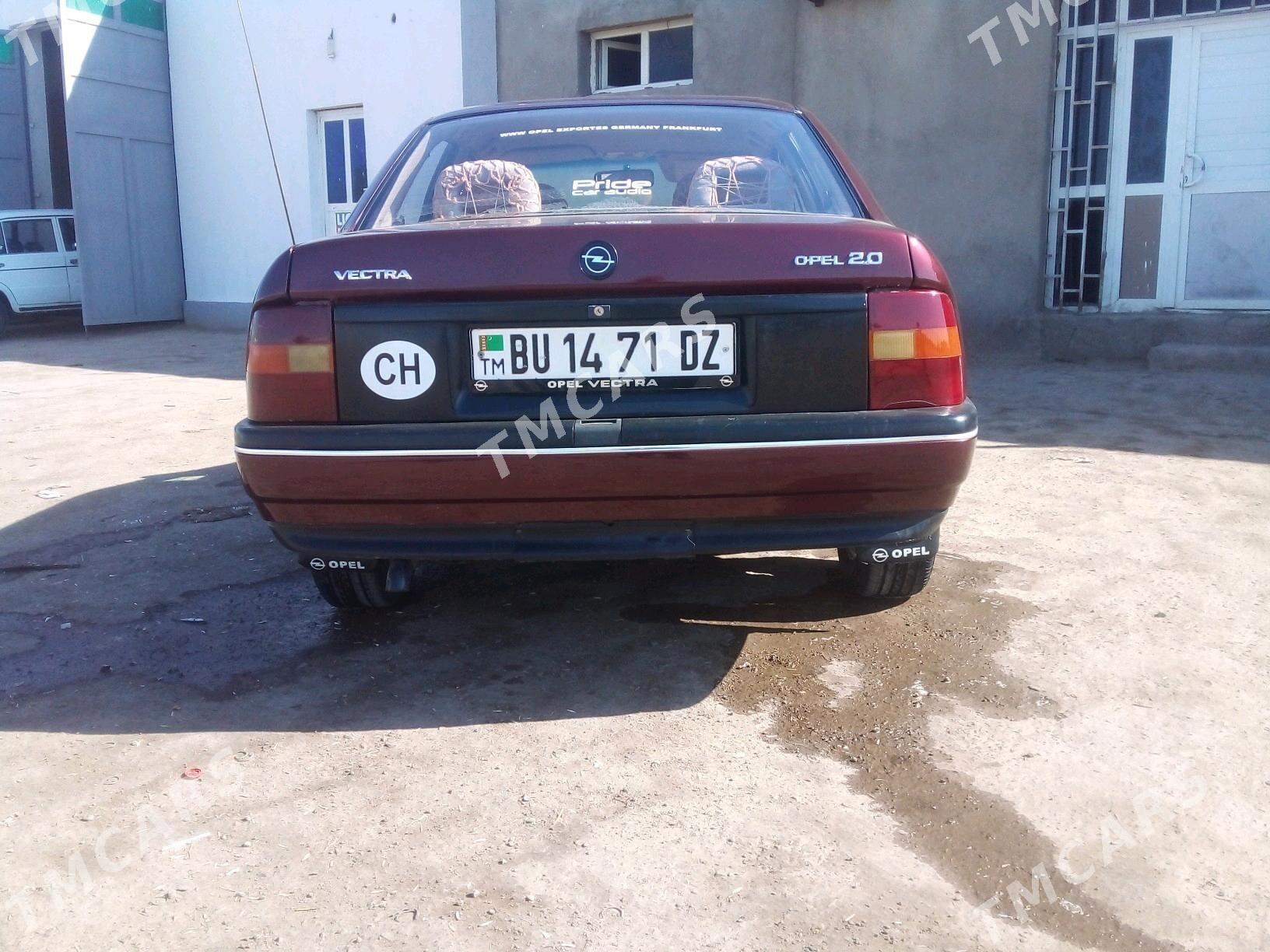 Opel Vectra 1990 - 32 000 TMT - Губадаг - img 6