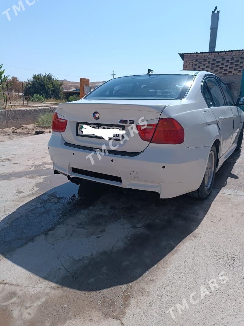 BMW 320 2005 - 130 000 TMT - Dostluk - img 2