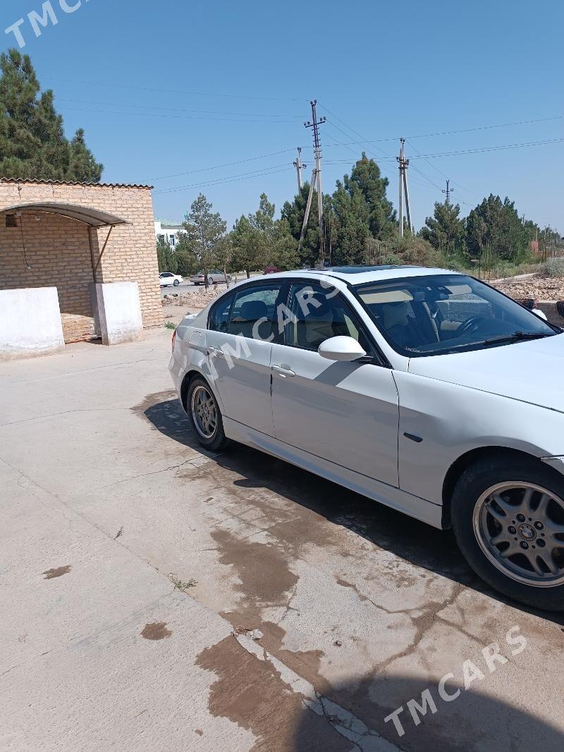 BMW 320 2005 - 130 000 TMT - Dostluk - img 4