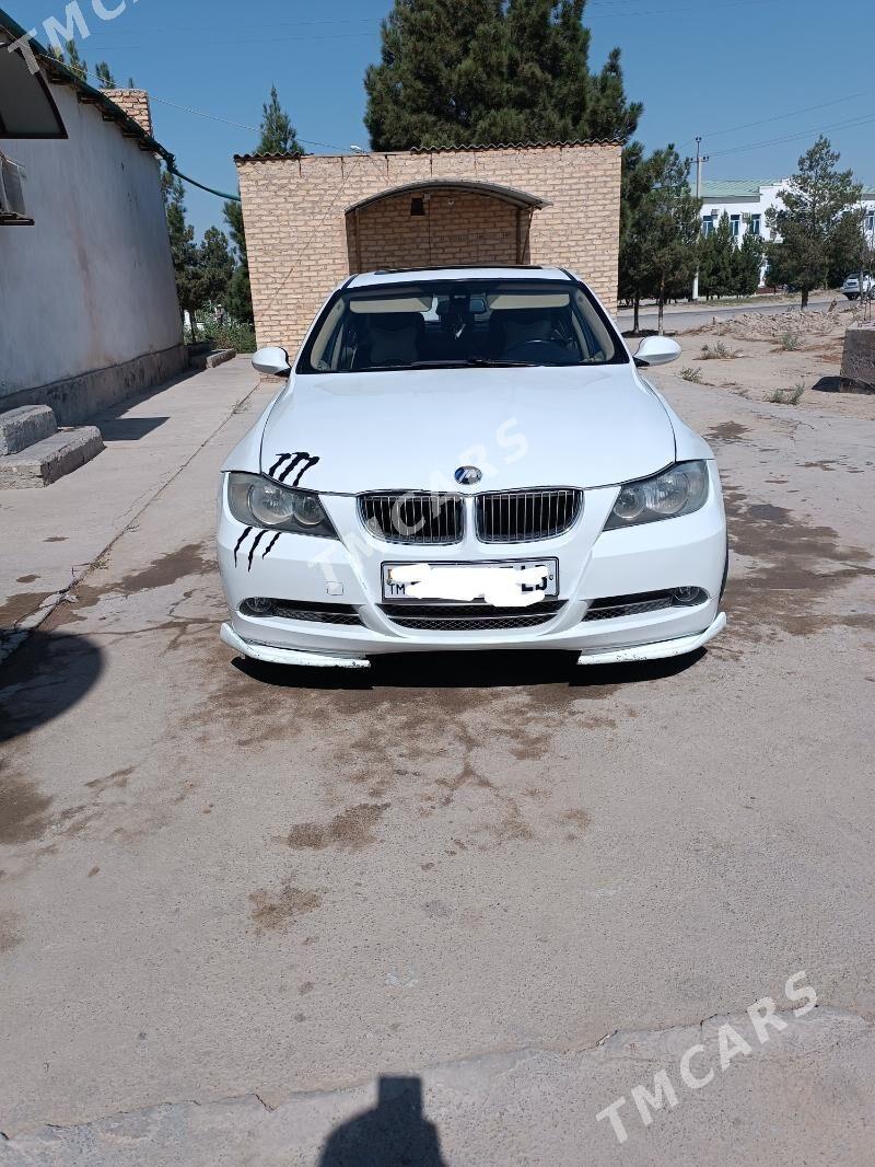 BMW 320 2005 - 130 000 TMT - Dostluk - img 3