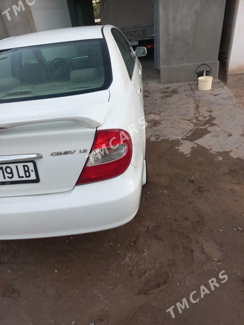 Toyota Camry 2004 - 160 000 TMT - Халач - img 6