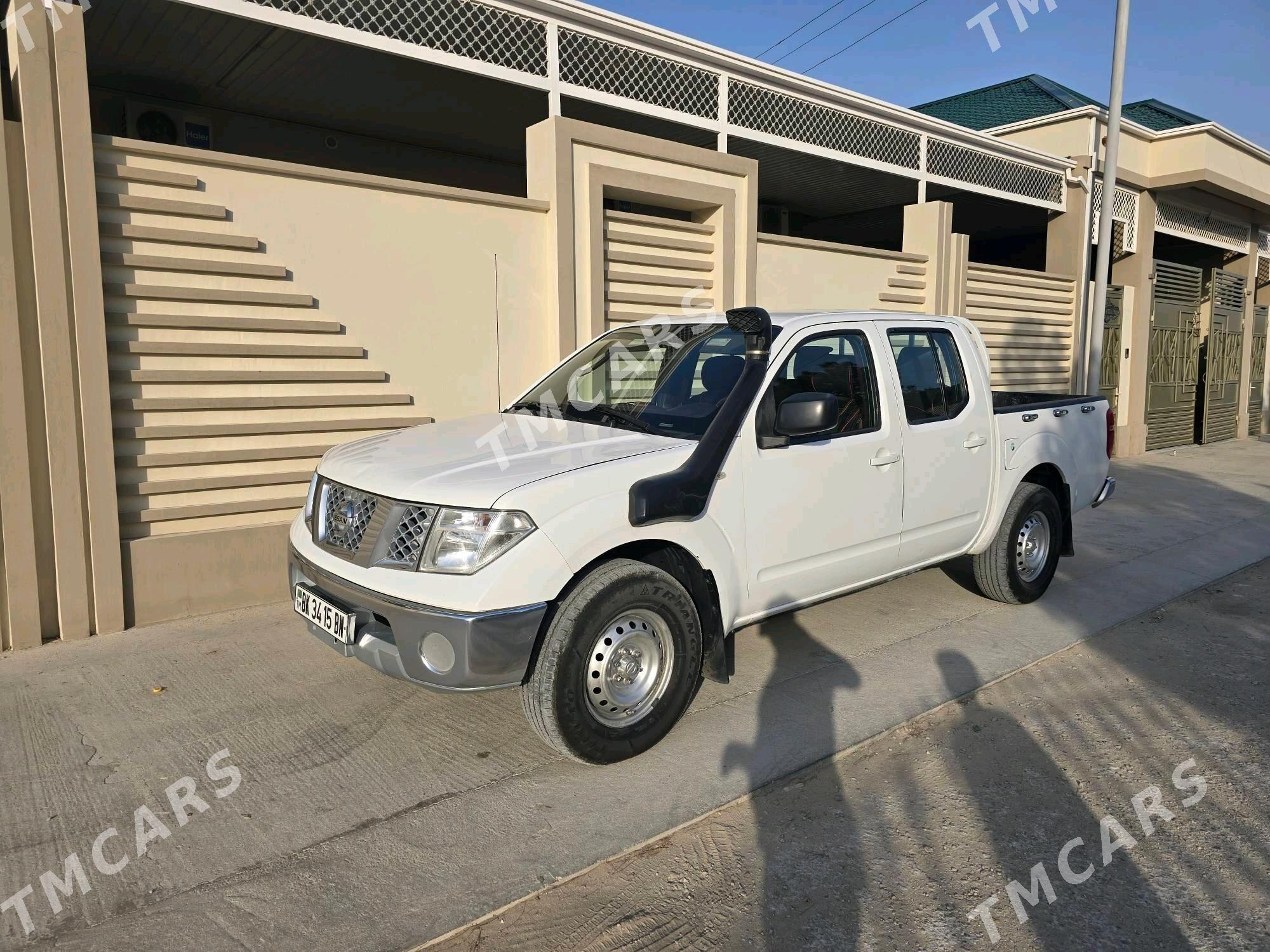 Nissan Navara 2015 - 170 000 TMT - Balkanabat - img 4