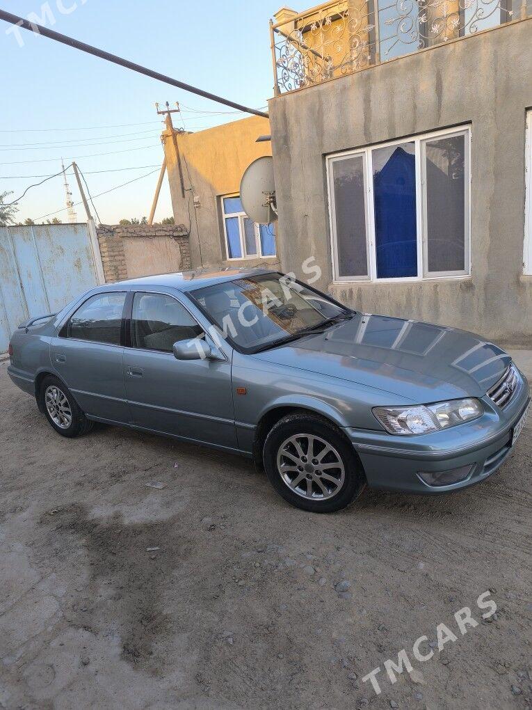 Toyota Camry 2002 - 160 000 TMT - Baýramaly - img 2