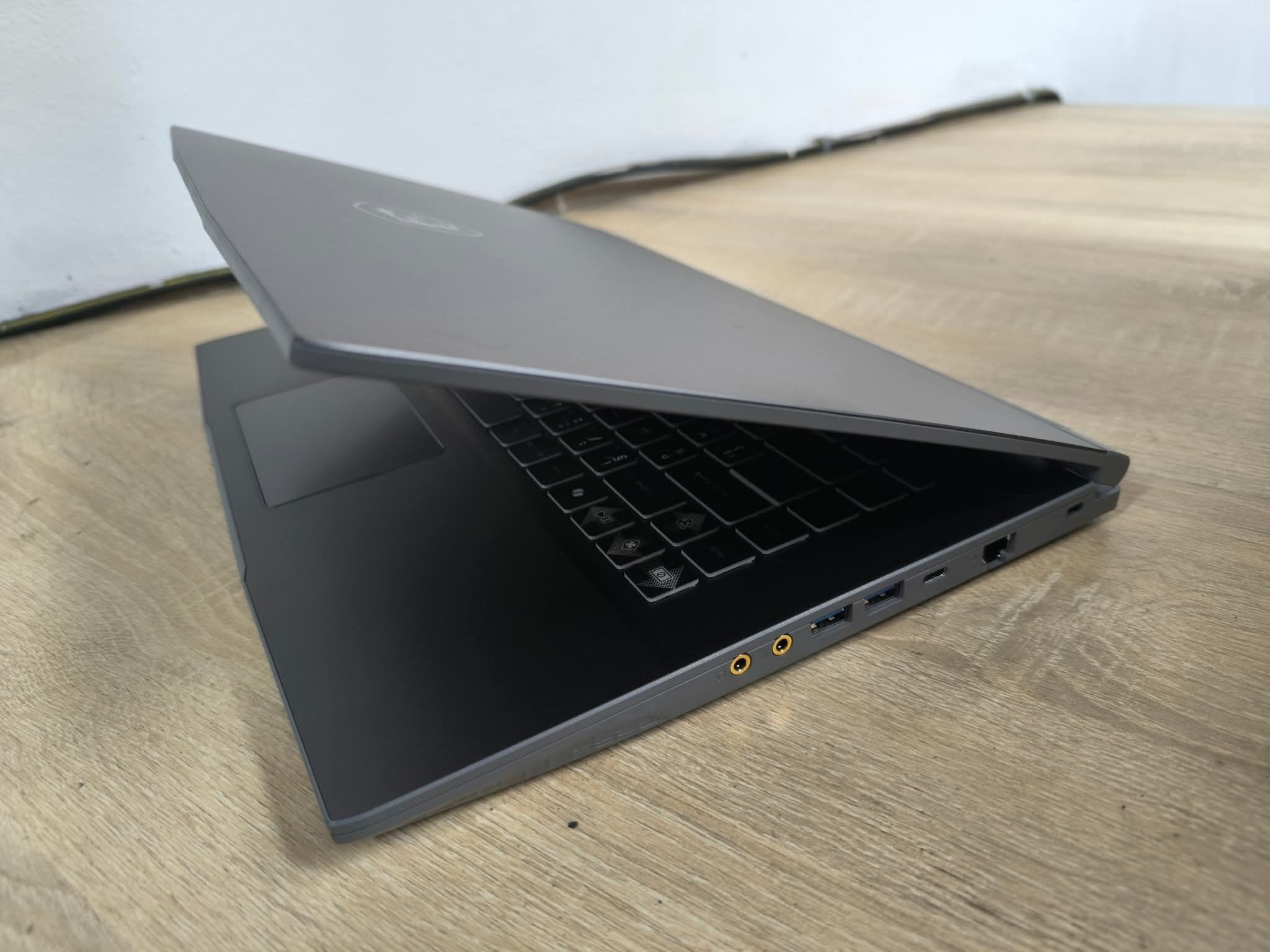 MSI i5-13Gen RTX2050 (16/512) - Ашхабад - img 3