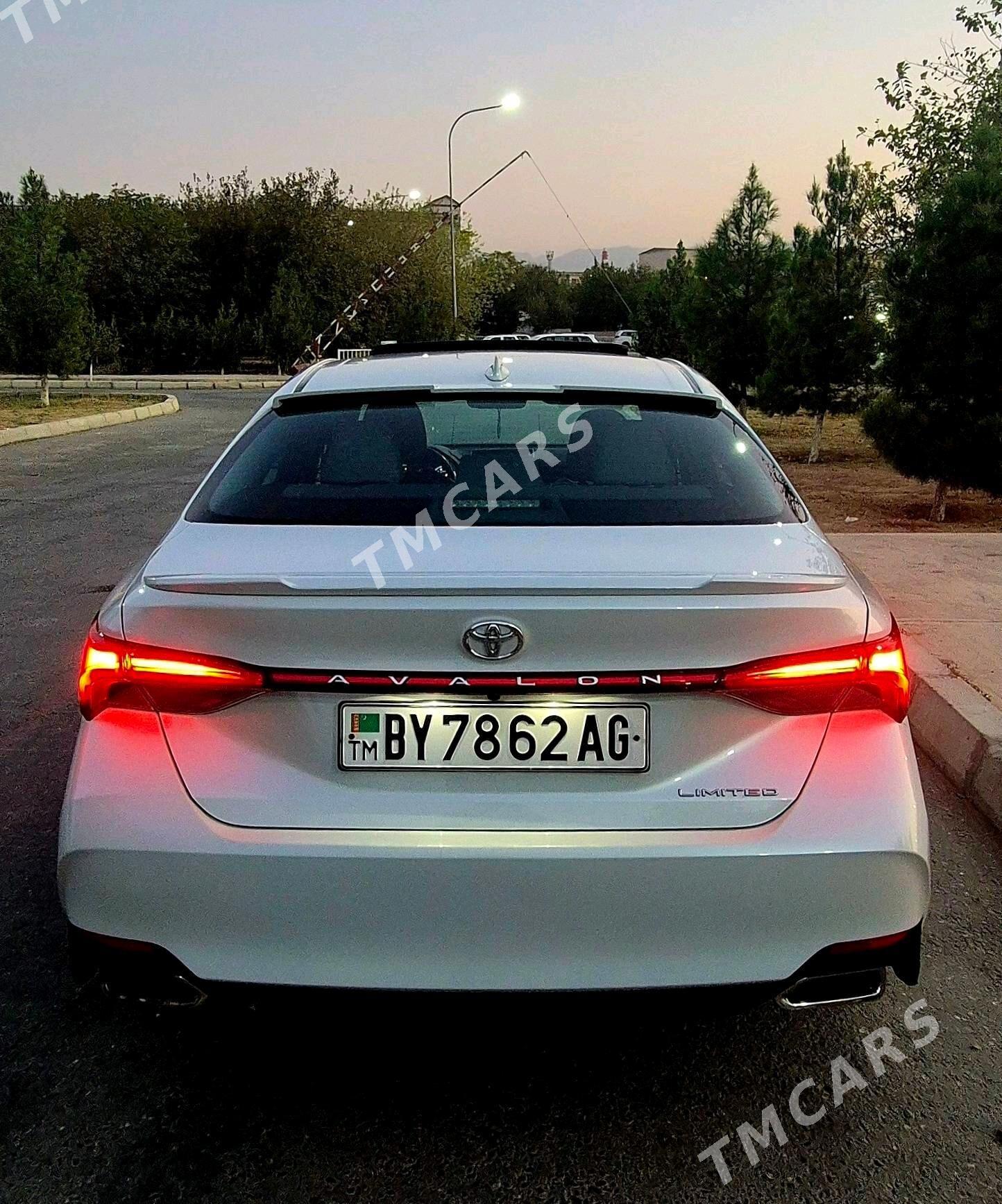 Toyota Avalon 2019 - 410 000 TMT - Ашхабад - img 2