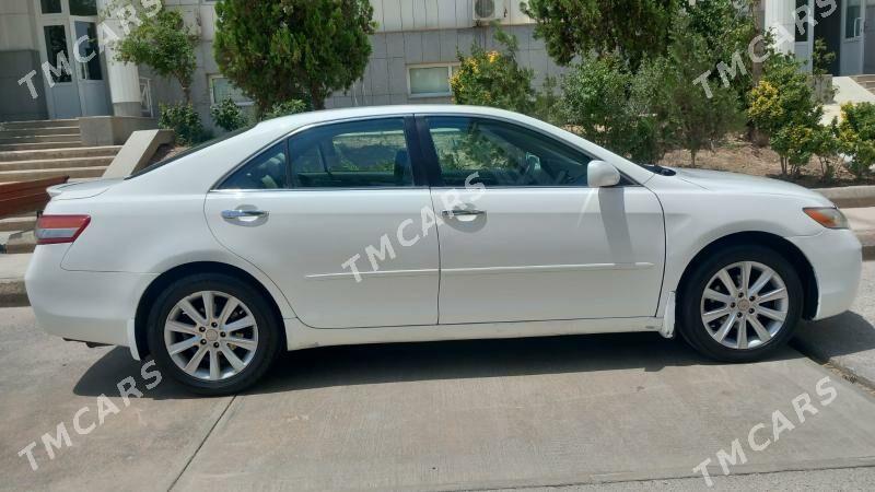 Toyota Camry 2006 - 135 000 TMT - Кëши - img 2
