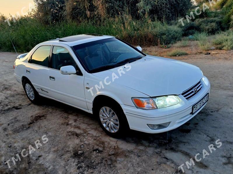 Toyota Camry 2000 - 130 000 TMT - Garabekewül - img 4