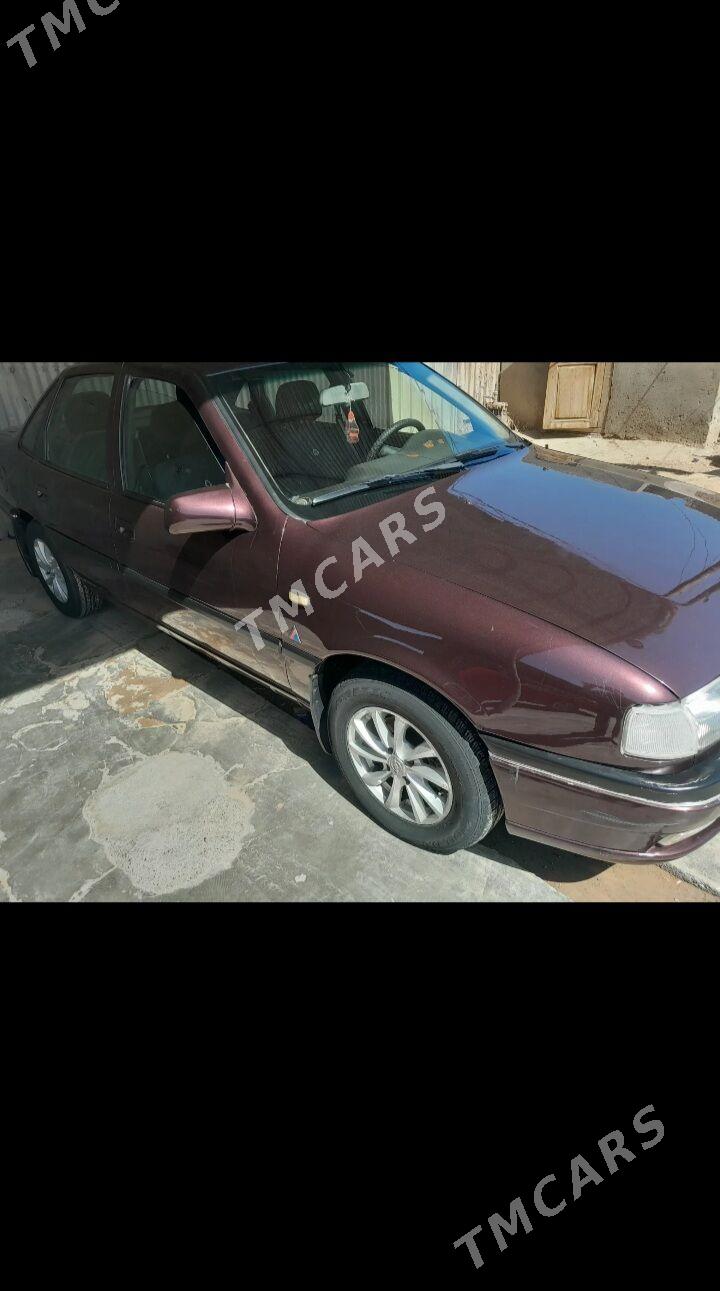 Opel Vectra 1993 - 40 000 TMT - Мары - img 6