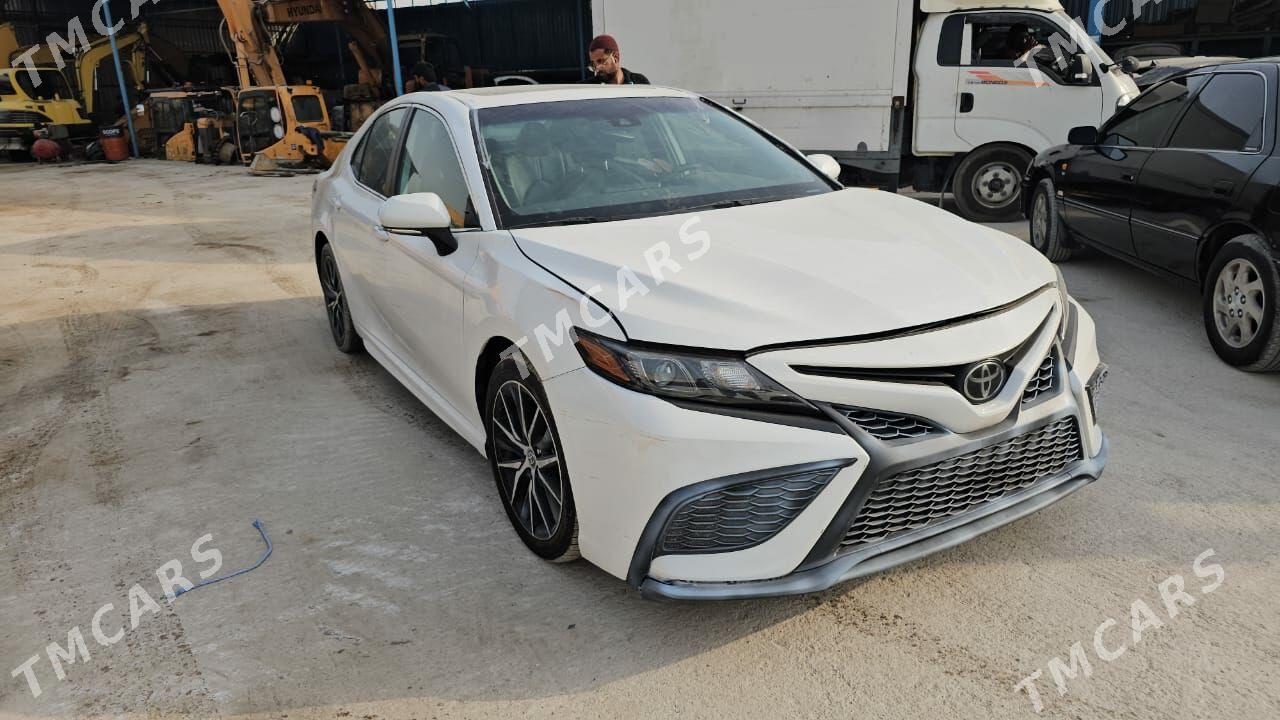 Toyota Camry 2021 - 410 000 TMT - Aşgabat - img 4