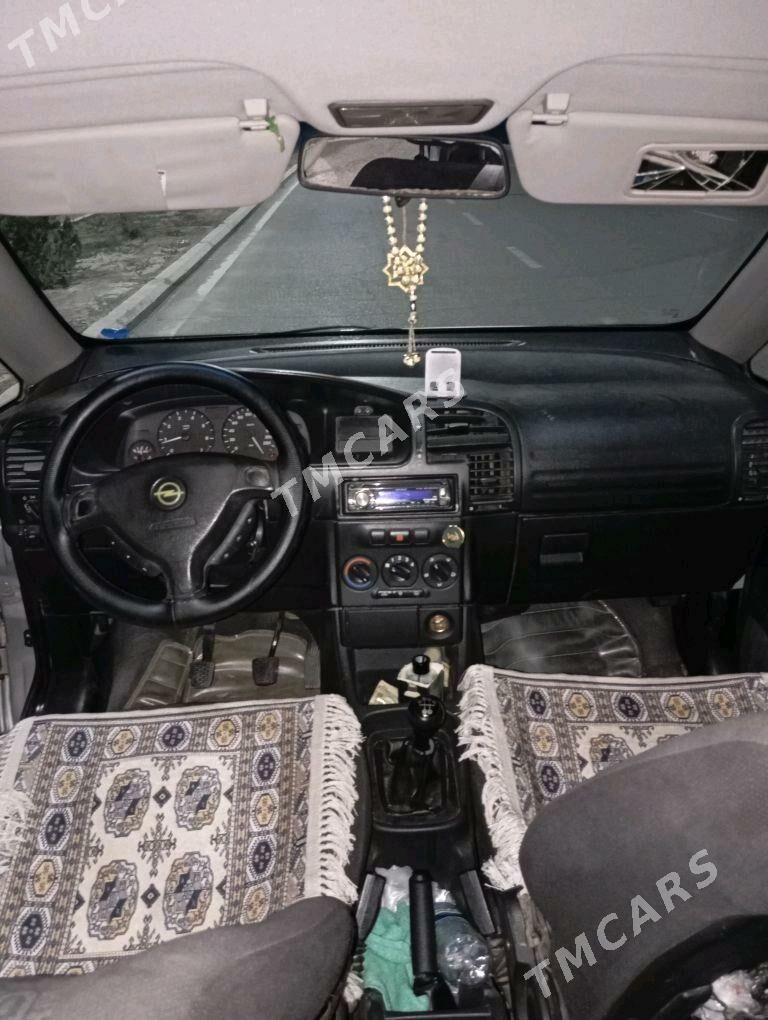 Opel Zafira 2002 - 100 000 TMT - Дашогуз - img 5