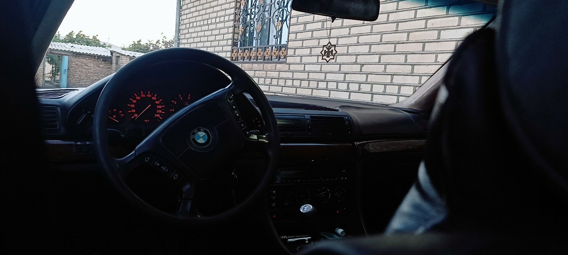 BMW 740 1996 - 67 000 TMT - Серахс - img 8