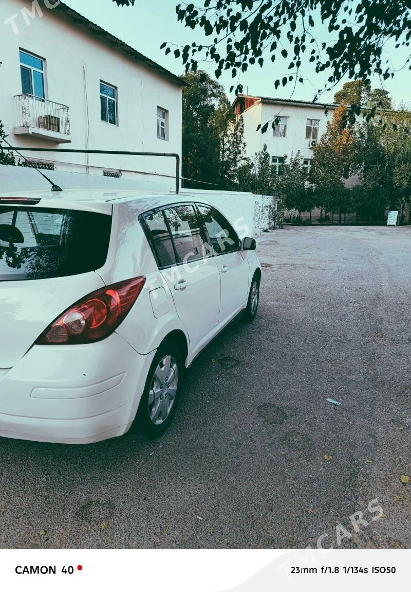 Nissan Versa 2009 - 110 000 TMT - 1 мкр - img 6