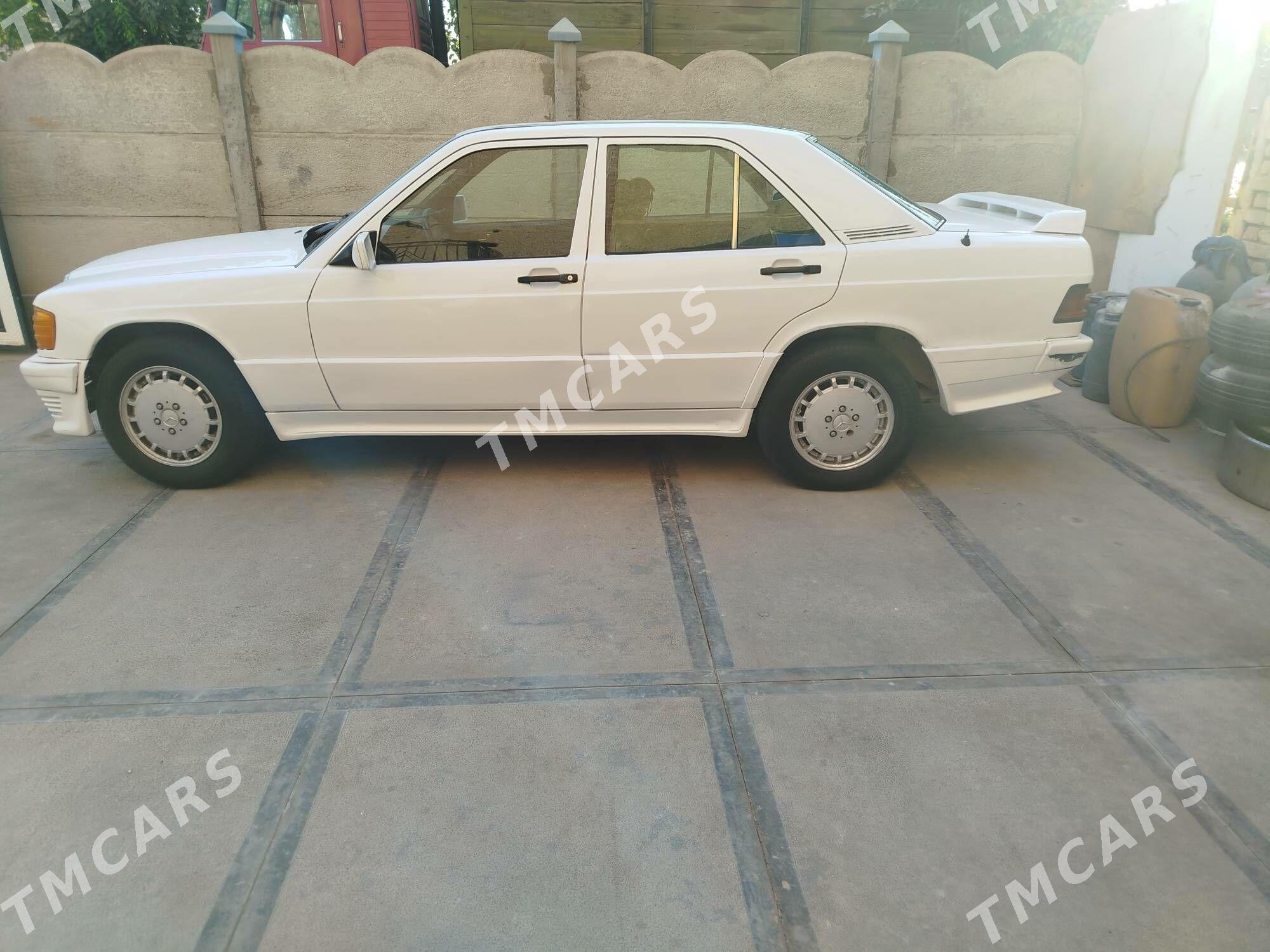 Mercedes-Benz 190E 1989 - 30 000 TMT - Mary - img 4