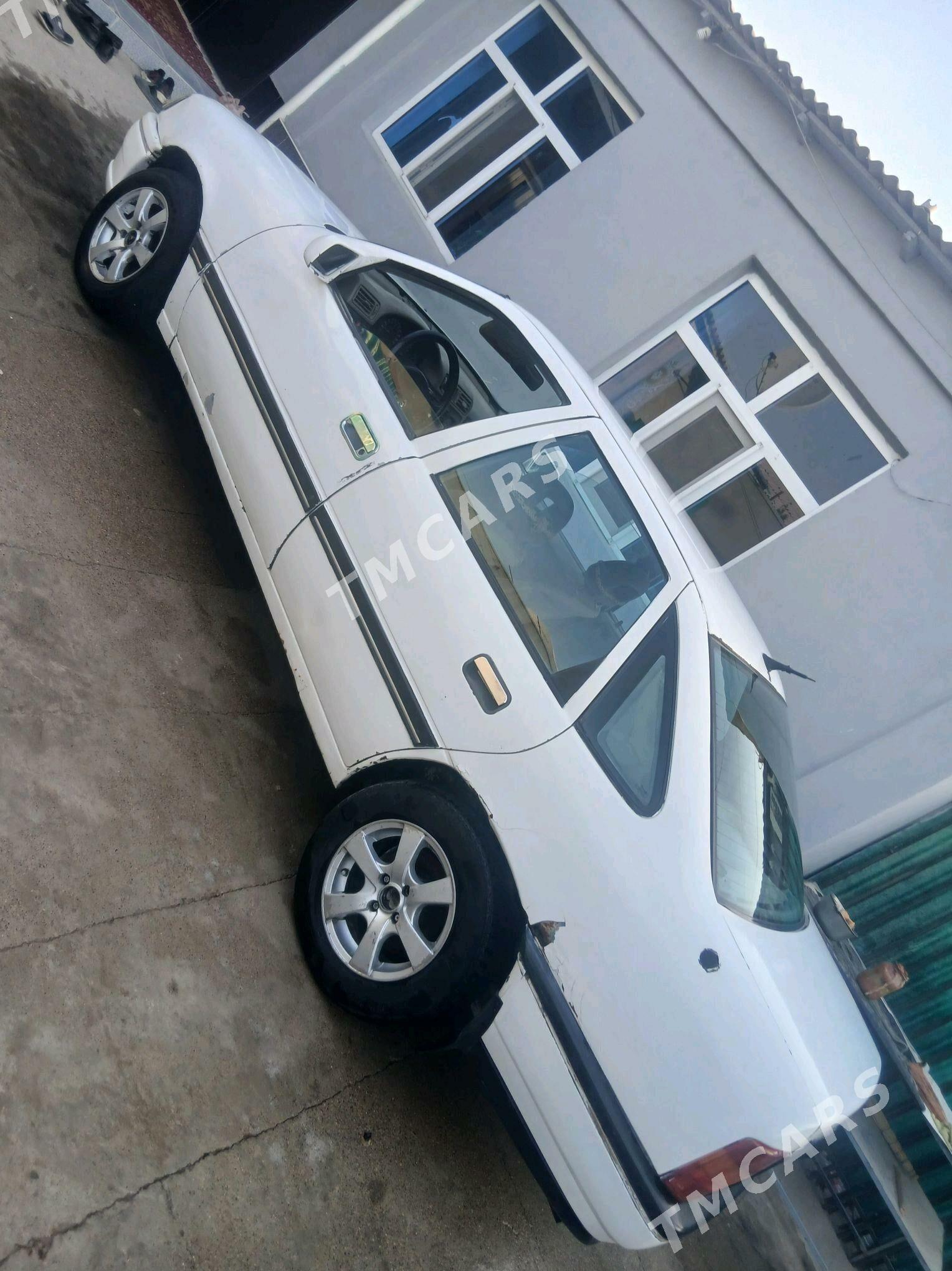 Opel Vectra 1989 - 24 000 TMT - Кака - img 2