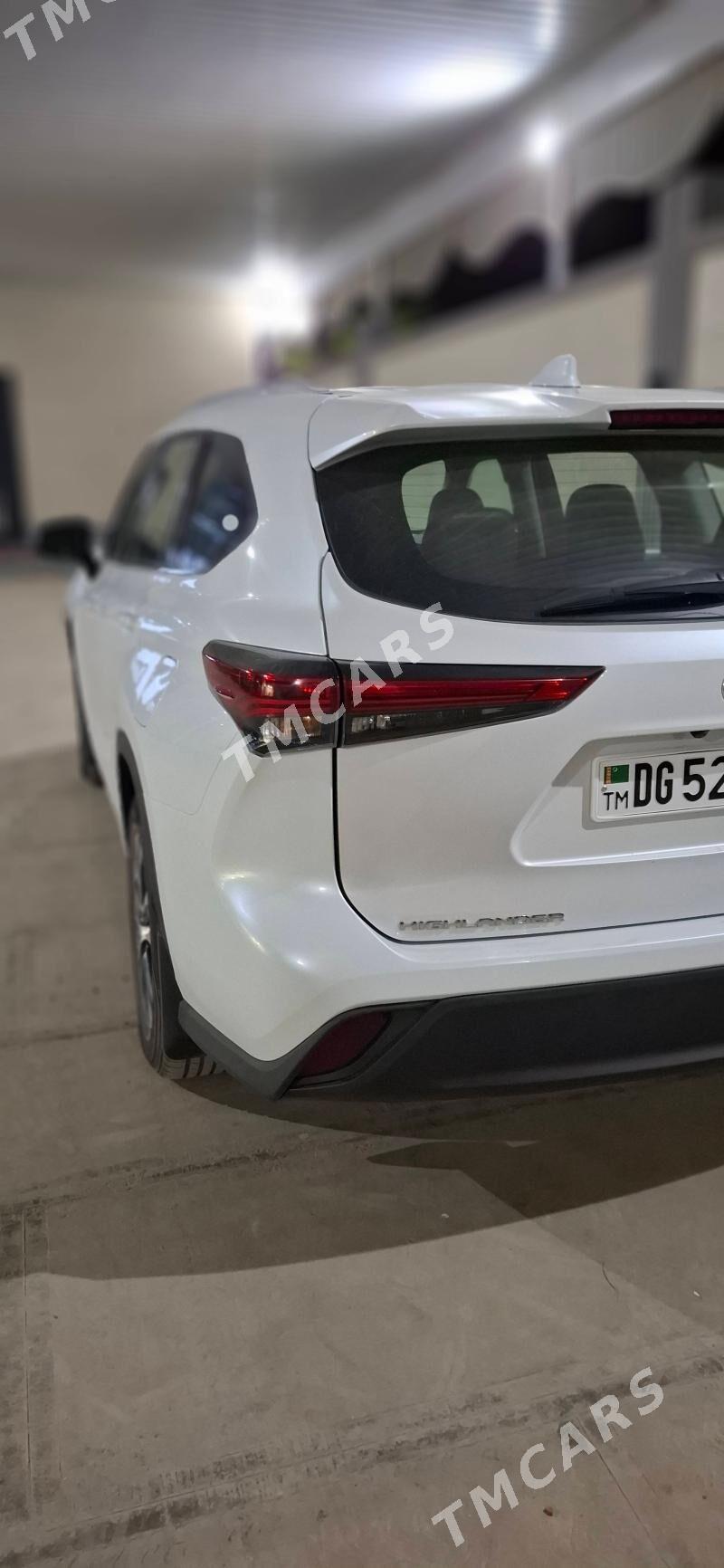 Toyota Highlander 2022 - 590 000 TMT - Türkmenabat - img 3