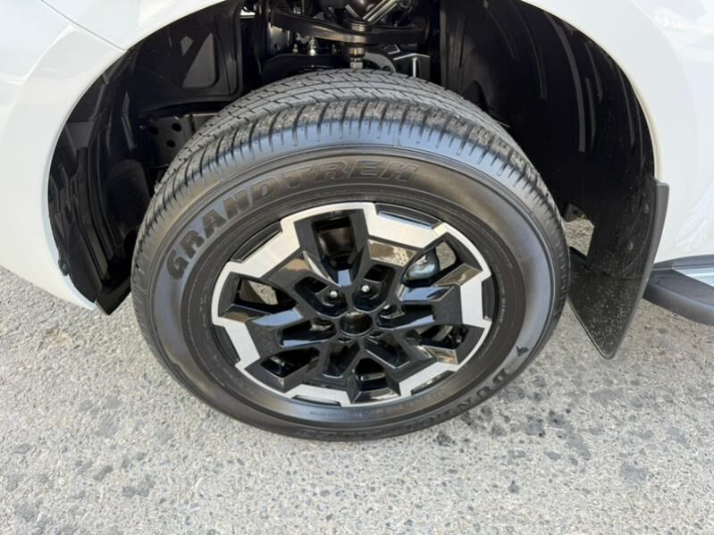 Nissan Navara 2025 - 521 000 TMT - Aşgabat - img 5