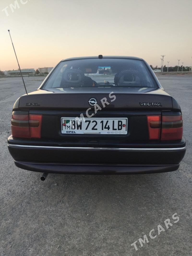 Opel Vectra 1993 - 47 000 TMT - Sakar - img 7
