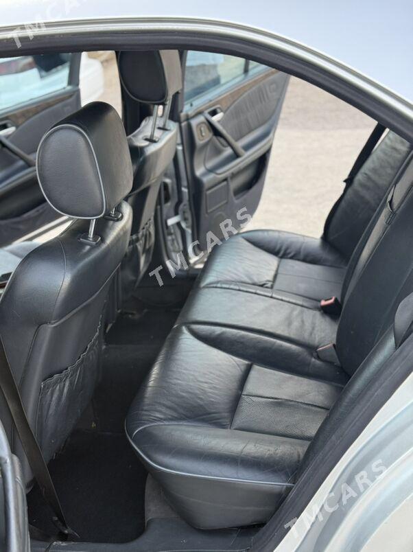 Mercedes-Benz E320 2001 - 119 000 TMT - Мары - img 3