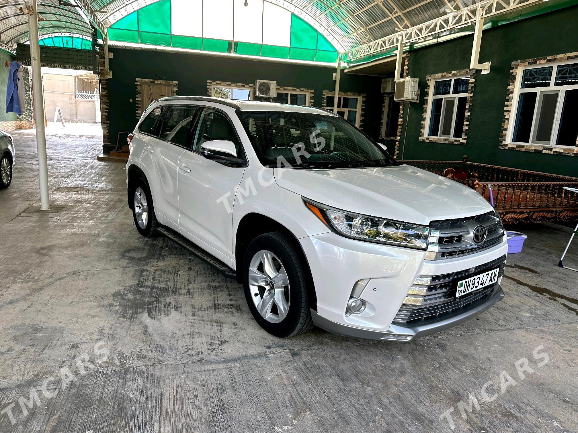 Toyota Highlander 2018 - 390 000 TMT - Gökdepe - img 2