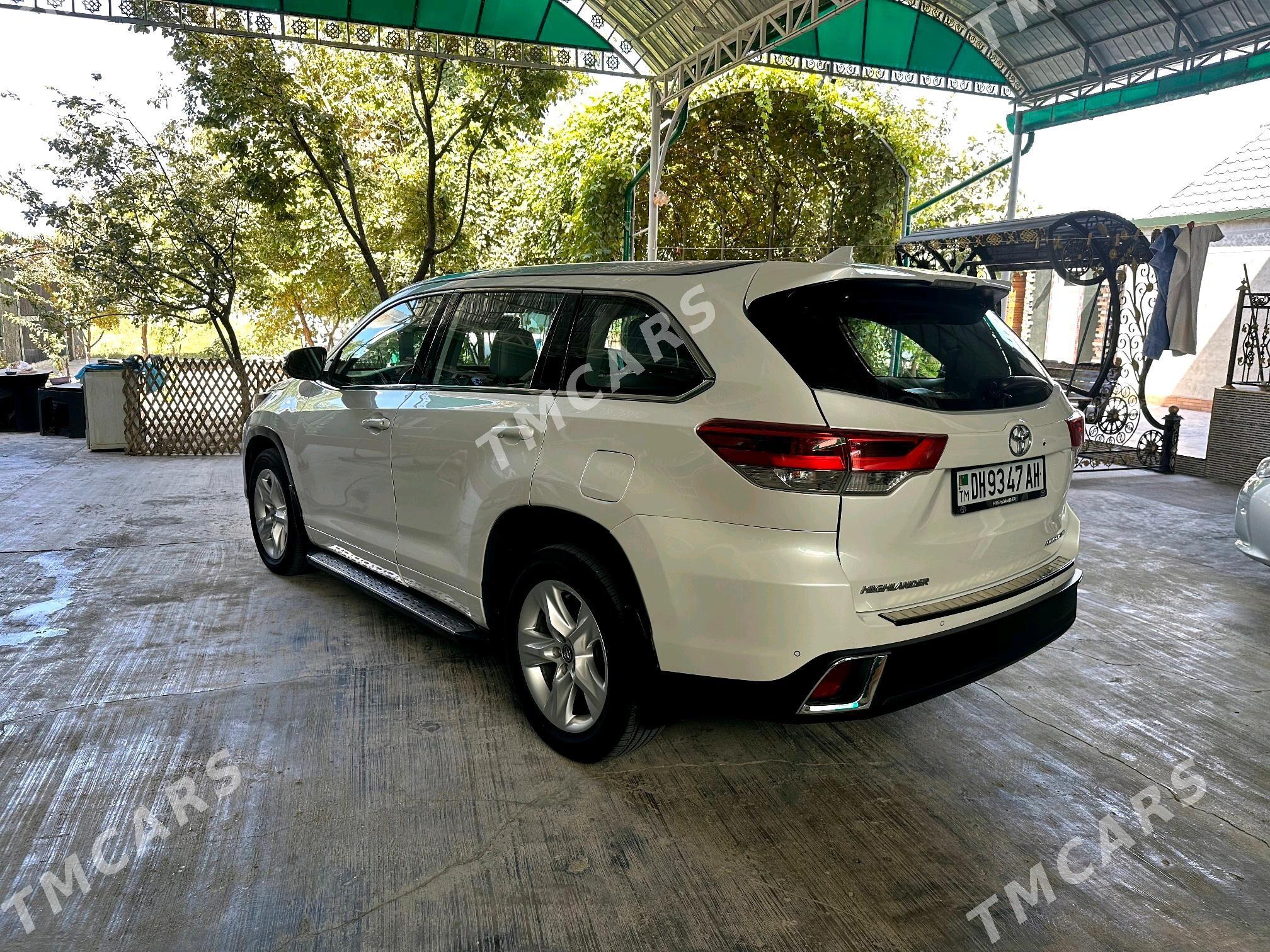 Toyota Highlander 2018 - 390 000 TMT - Gökdepe - img 3