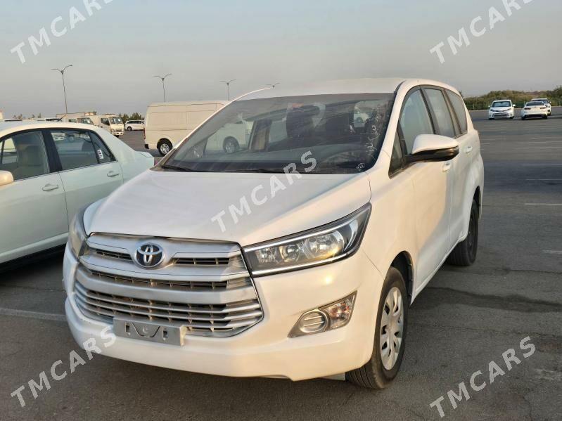 Toyota Innova 2021 - 245 000 TMT - Ашхабад - img 6