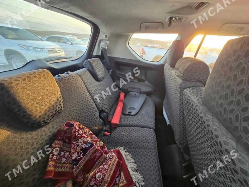 Toyota Innova 2021 - 245 000 TMT - Ашхабад - img 8