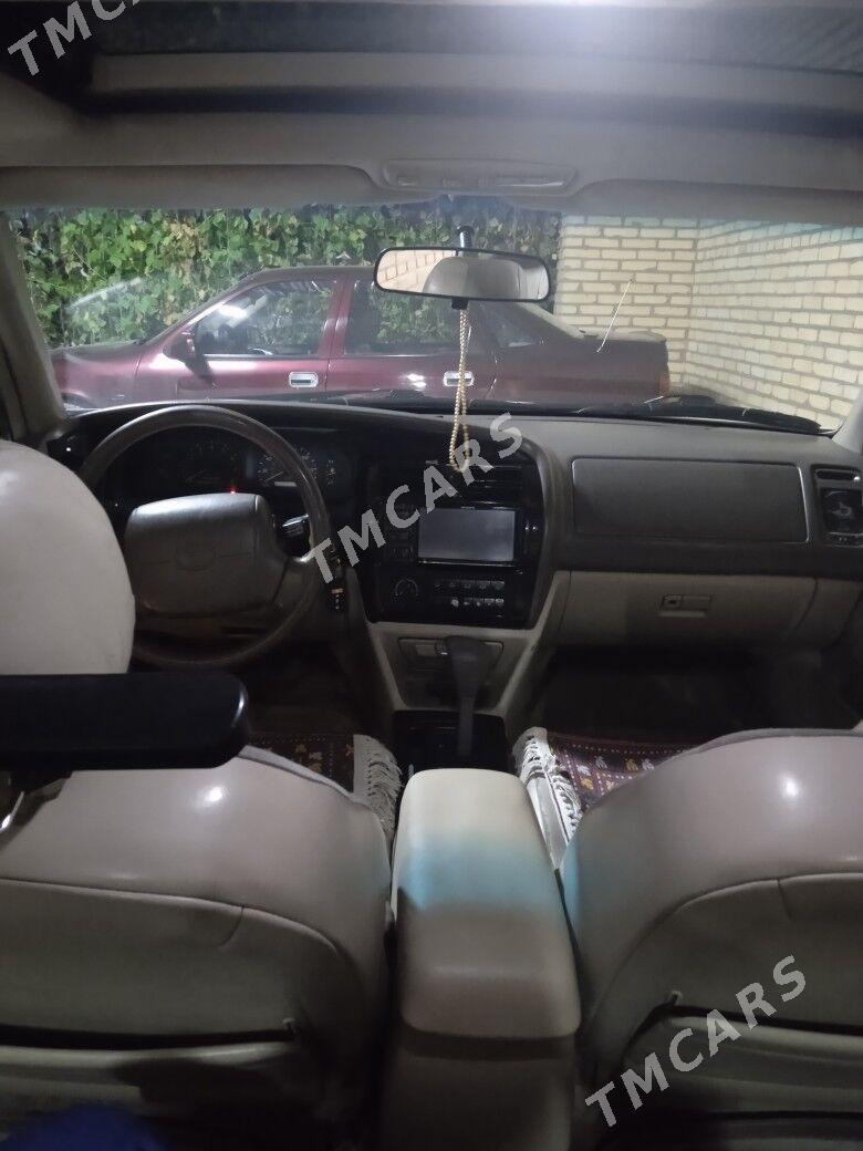 Toyota Avalon 1999 - 135 000 TMT - Çärjew - img 2