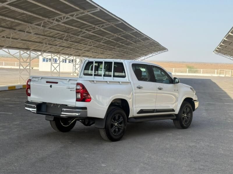 Toyota Hilux 2025 - 717 000 TMT - Ашхабад - img 10