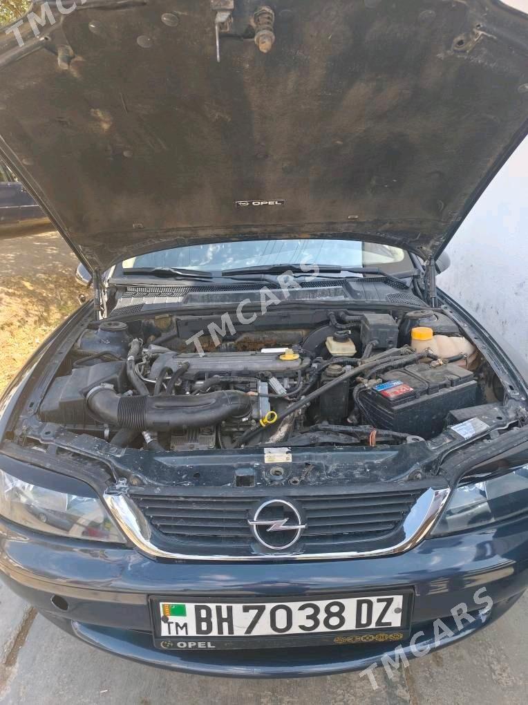 Opel Vectra 2001 - 60 000 TMT - Дашогуз - img 6