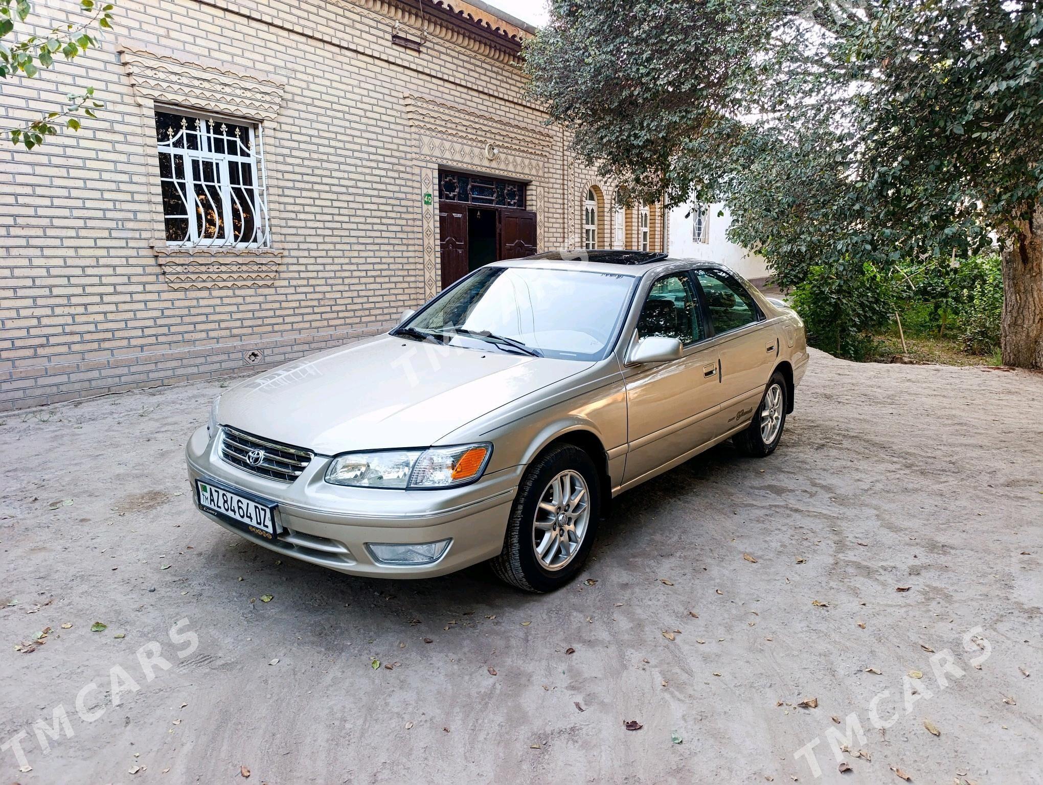 Toyota Camry 1999 - 130 000 TMT - Gurbansoltan Eje - img 2