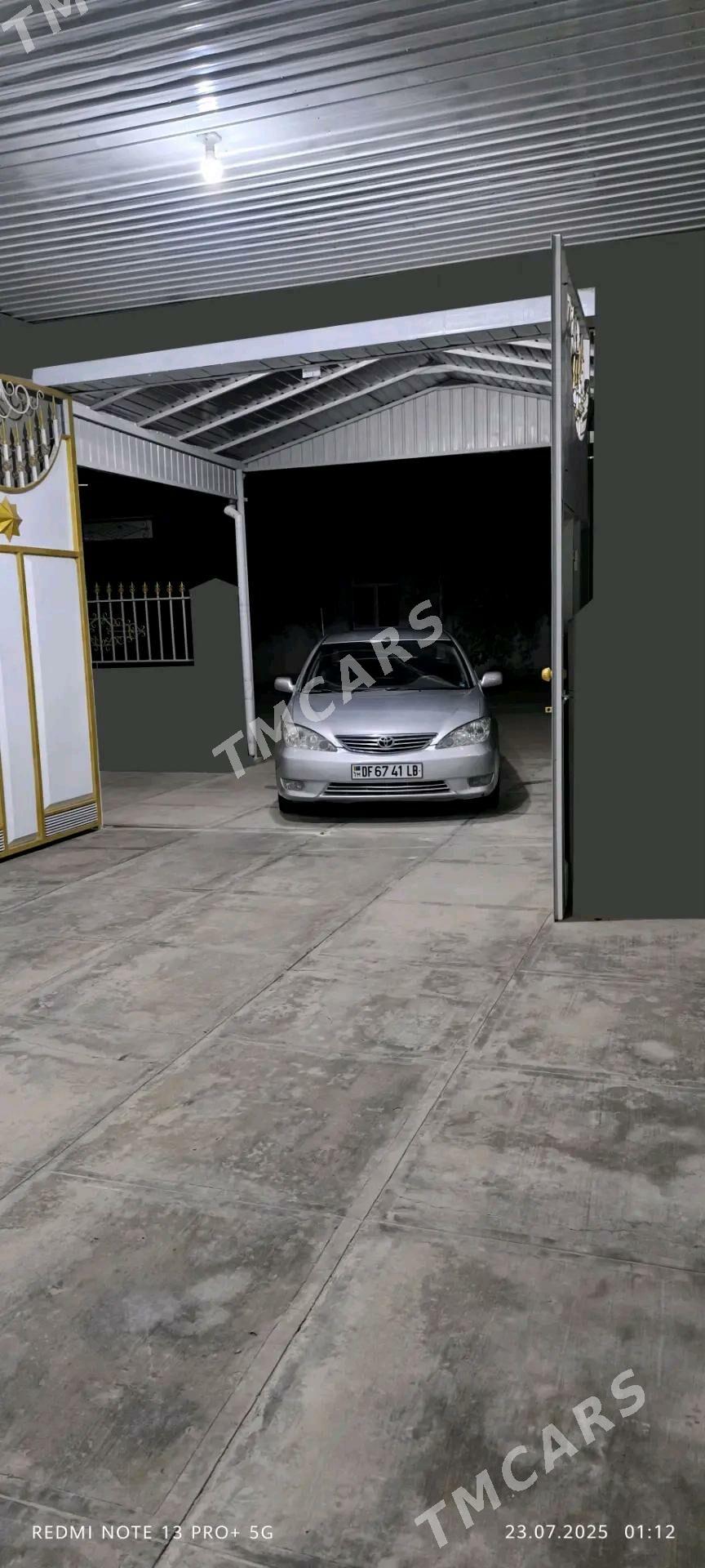 Toyota Camry 2005 - 167 000 TMT - Halaç - img 4