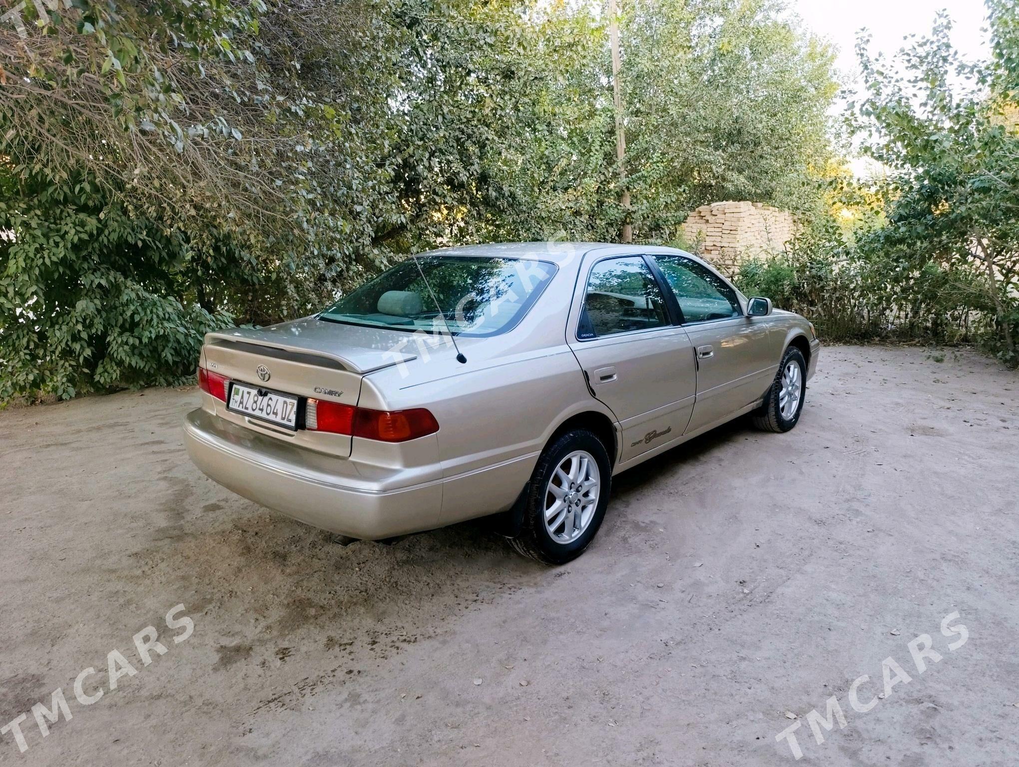Toyota Camry 1999 - 130 000 TMT - Gurbansoltan Eje - img 4