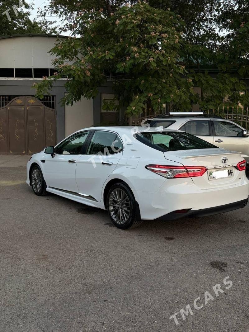 Toyota Camry 2019 - 365 000 TMT - Aşgabat - img 8