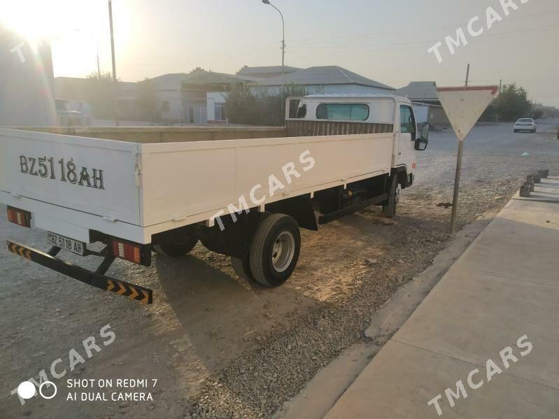 Mitsubishi Canter 2003 - 260 000 TMT - Tejen - img 4