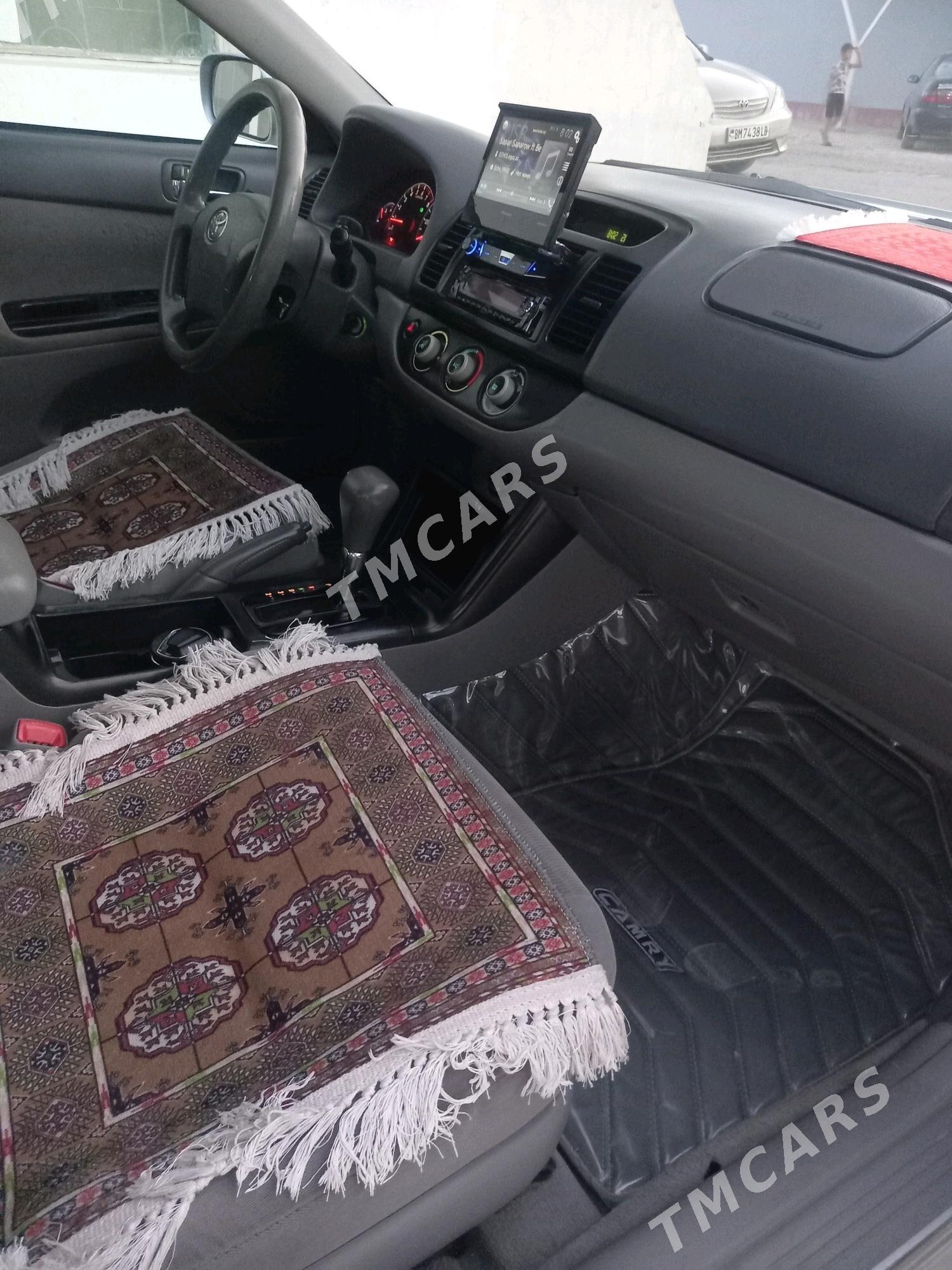 Toyota Camry 2005 - 167 000 TMT - Halaç - img 7